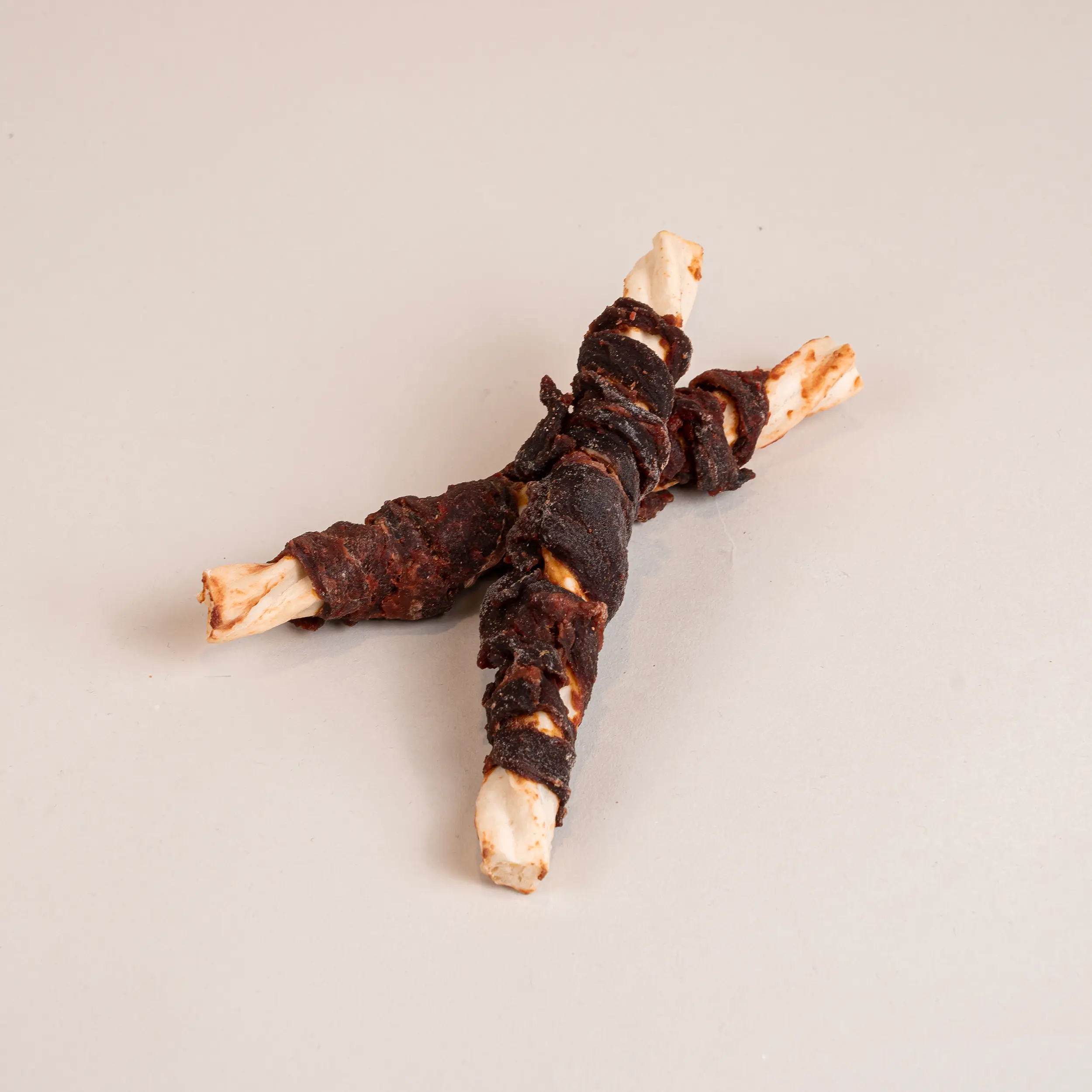 Twisted Rawhide Sticks XL - Lamb
