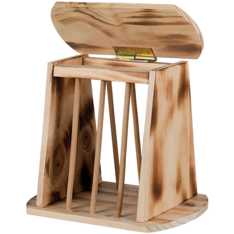 Free-Standing Hay Manger Flamed